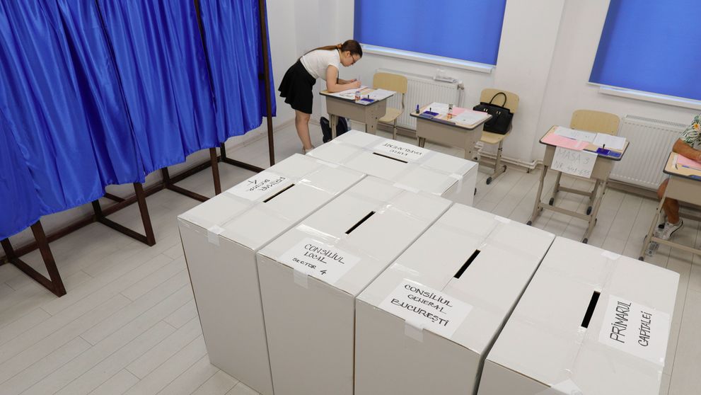 Cum afli unde votezi. În câteva secunde, afli de care secție de votare aparții și poți vota pentru alegerile locale din 9 iunie 2024