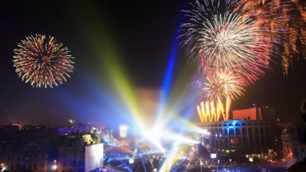 Vino la cel mai tare party de Revelion! Inscrie-te aici si poti castiga invitatii la petrecerea organizata de ProTV si ProFM 