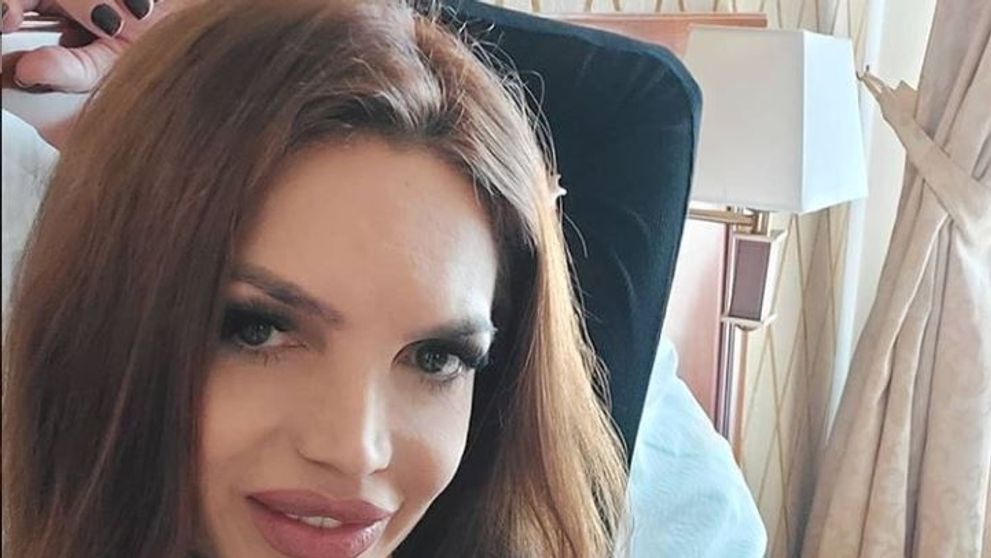 Cine este și cum arată iubitul Cristinei Spătar. Bărbatul este cu 21 de ani mai tânăr decât artista