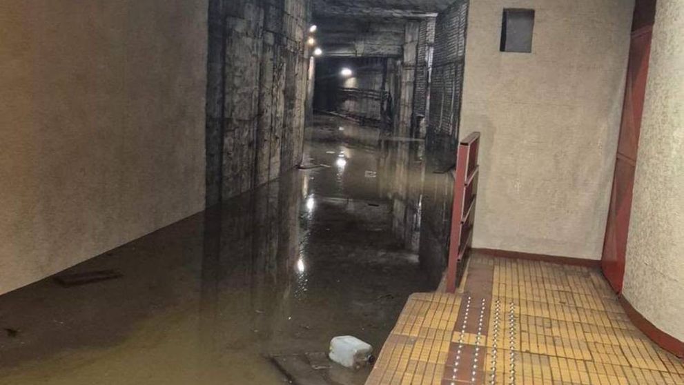 Haos la metrou! Stația „Piața Victoriei 2” a fost închisă din cauza furtunii din București. Ce s-a întâmplat cu călătorii