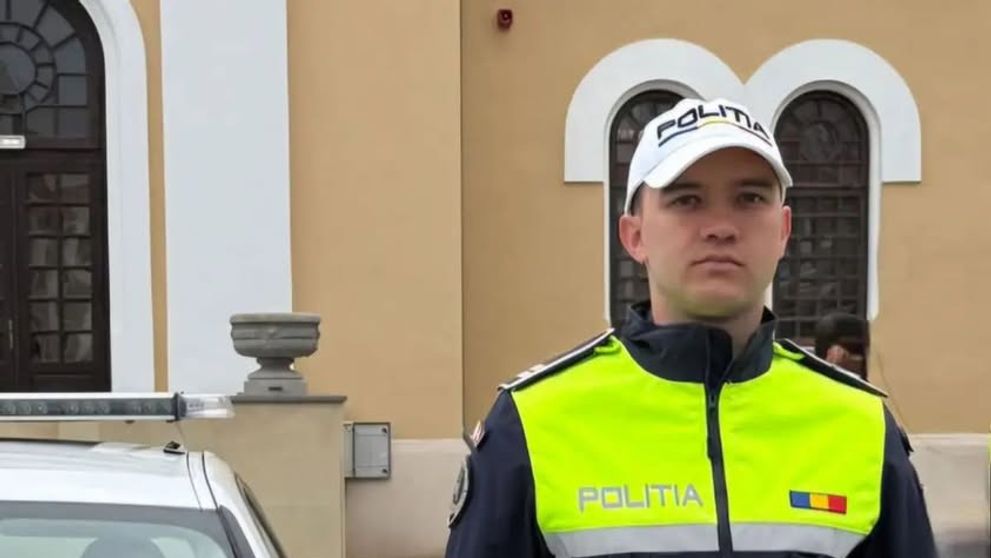 Un polițist din Sebeș a salvat o tânără româncă de la înec, în Creta. Mesajul emoționant al victimei: 