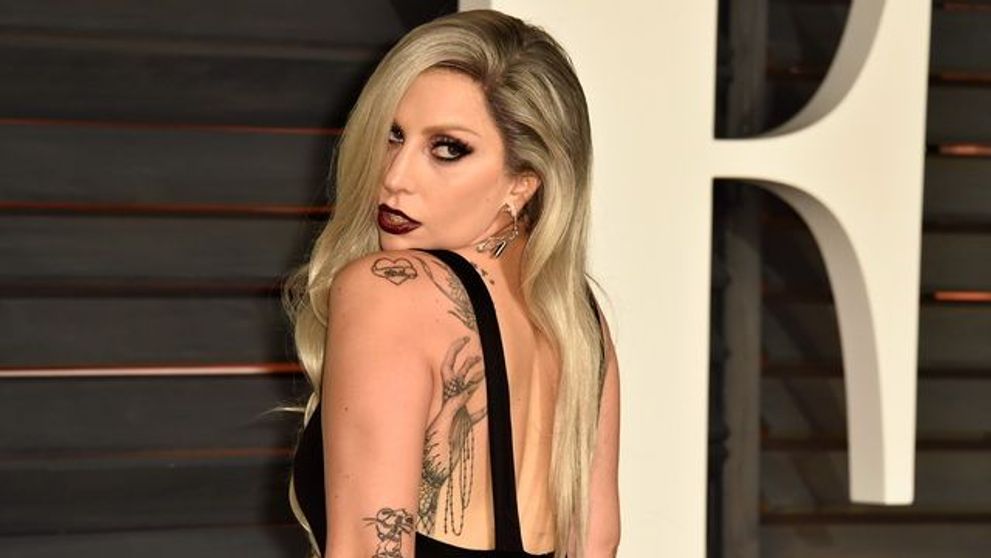 Putini stiau cat e de frumoasa si stilata. Cum arata mama lui Lady Gaga, artista cunoscuta pentru aparitiile excentrice