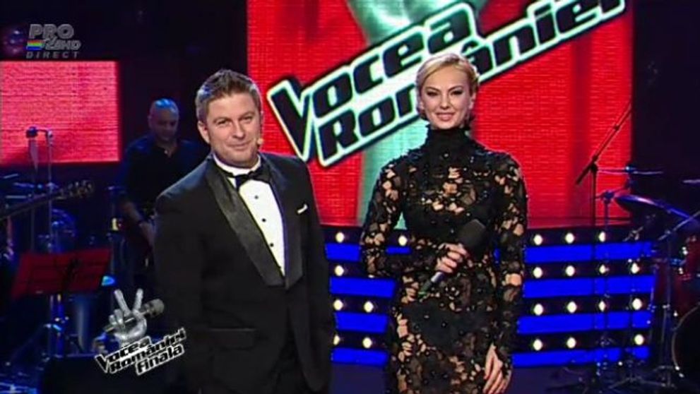 Andra, Felicia Filip, Pepe si Voltaj, in duet cu concurentii de la Vocea Romaniei in marea finala
