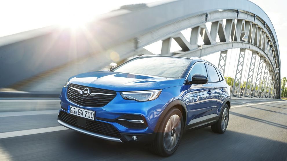 Opel Grandland X, SUV-ul german practic și confortabil