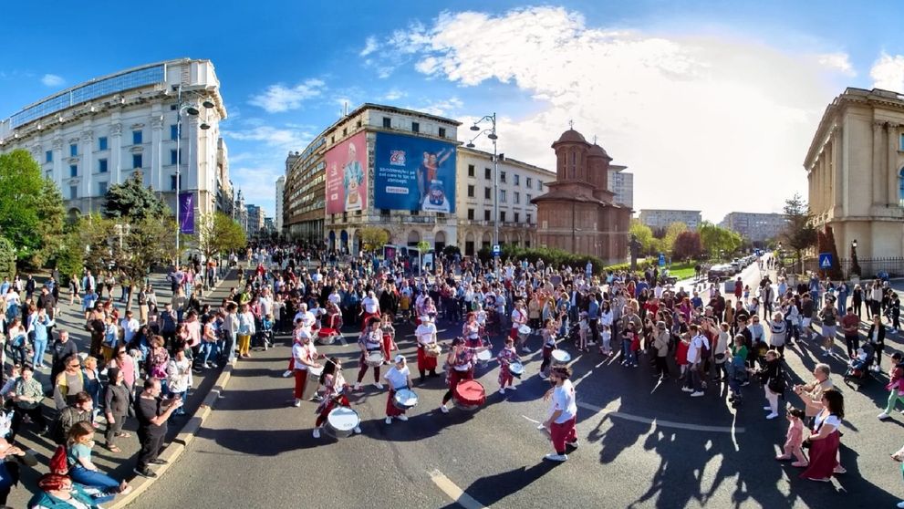 „Străzi Deschise, București – Promenadă Urbană” #4 a ajuns la final! Peste un milion de bucureșteni și turiști au participat la evenimentele organizate pe bulevardele și în cartierele Capitalei