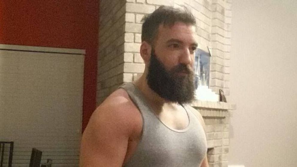 Imaginea care a strans peste 3 milioane de vizualizari in doar 2 zile. Cum arata acest barbat de la bust in jos