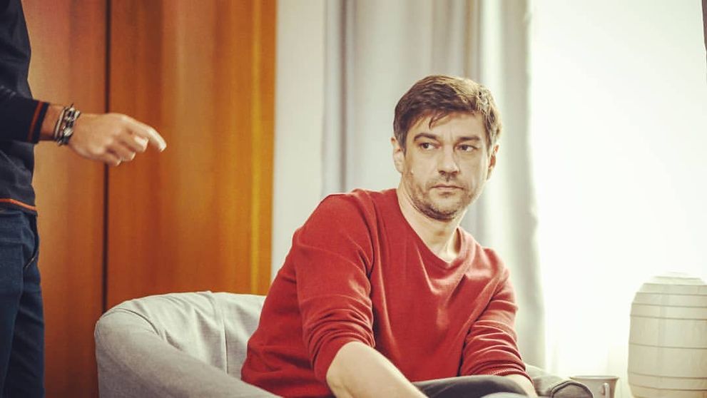 Ce mai face și cu ce se ocupă acum Bogdan Albulescu, actorul din „Regina”