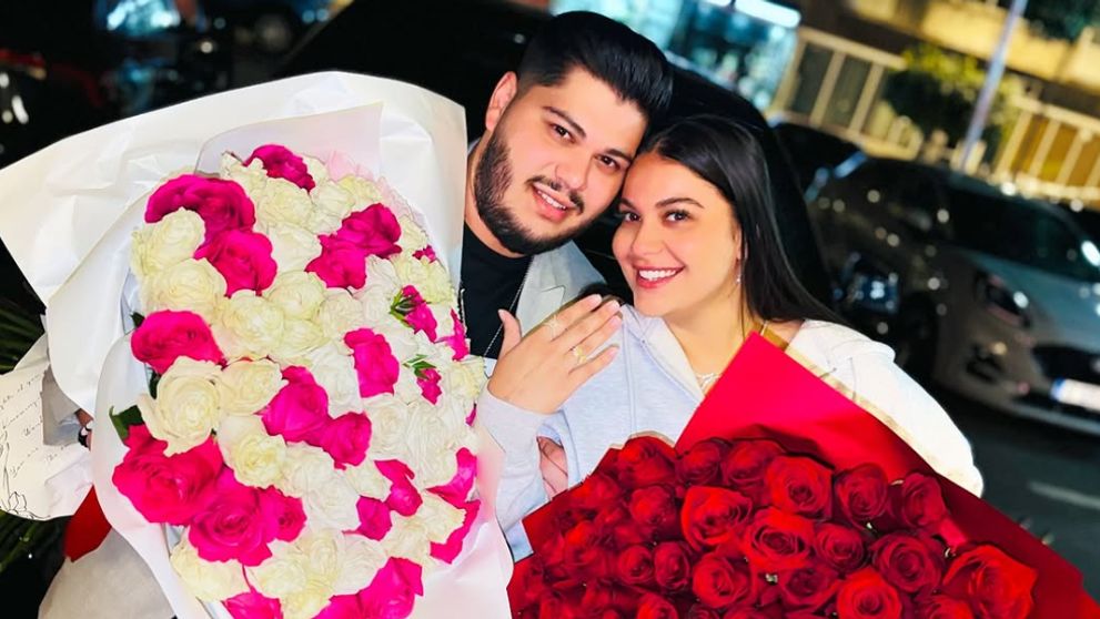Betty Salam a fost cerută în căsătorie la doar o lună de la divorț? Cum arată inelul pe care l-a primit din partea lui Roberto de ziua ei de naștere: „Te iubesc!”