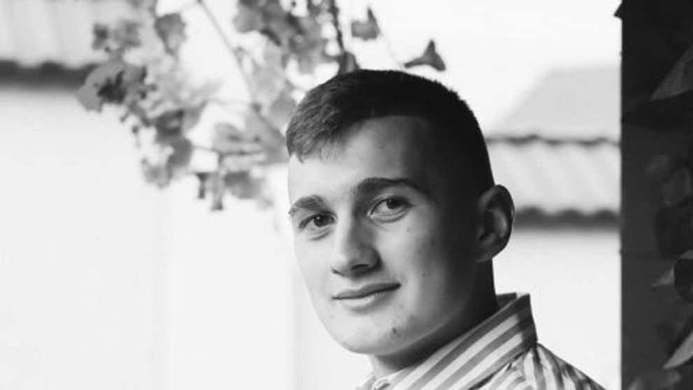 Alex, tânărul care și-a pierdut viața în accidentul din Gorj, a fost jefuit după moarte! Poliția a reușit să îi prindă pe cei trei hoți. Cum s-au justificat în fața autorităților