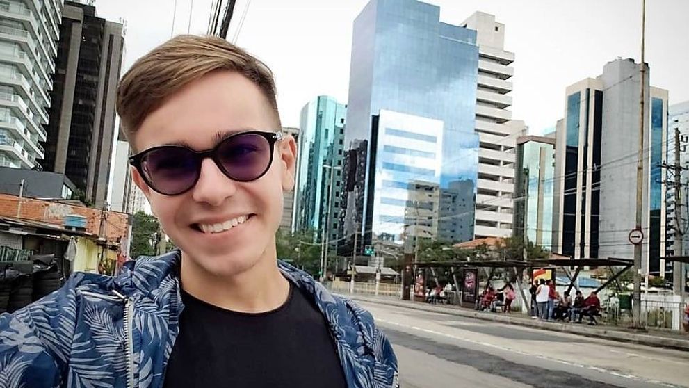 EXCLUSIV Narcis Ianău vine acasă de sărbători: „Mi-aş dori să mai pot fi copil. Măcar de Crăciun”
