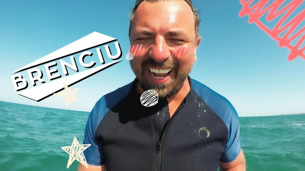 Cum arată băiețelul adoptat de Horia Brenciu? 