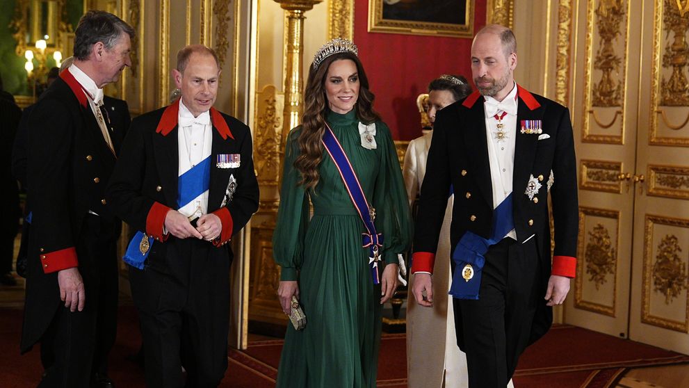 Dezvăluiri explozive despre William și Kate Middleton, într-o nouă carte. Ce s-a aflat despre Meghan Markle. Ce ascunde familia regală