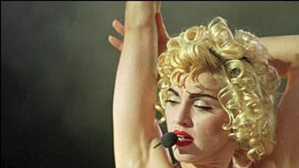 Lenjerie intima super sexy, marca Jean Paul Gaultier! Iti place? FOTO