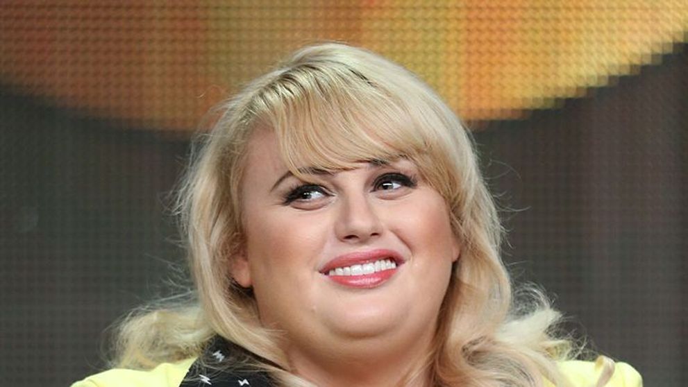În urmă cu câteva luni era obeză, acum pozează în costum de baie. Rebel Wilson, transformare halucinantă