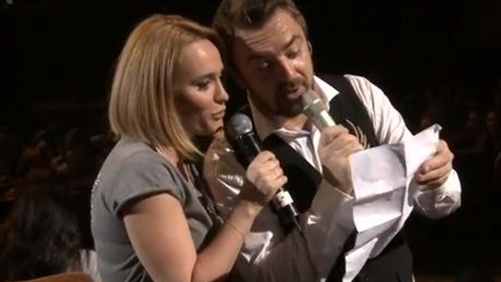 Andreea Esca, pe scena alaturi de Horia Brenciu. Prezentatoarea a cantat in concert, impreuna cu artistul. Cum s-a descurcat?