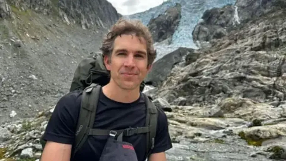 Un jurnalist american a dispărut în Norvegia. Ultimul contact: un mesaj și o fotografie. Soția a anunțat că nu a urcat în avionul spre casă