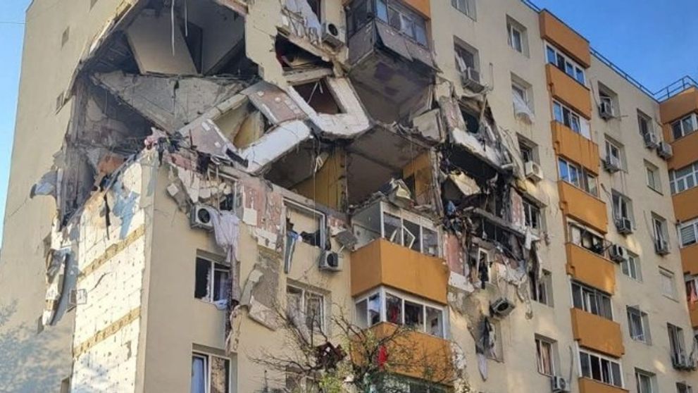 Ce decizie s-a luat pentru blocul afectat de explozia din Rahova. Nu va fi demolat complet. Soluția găsită de specialiști