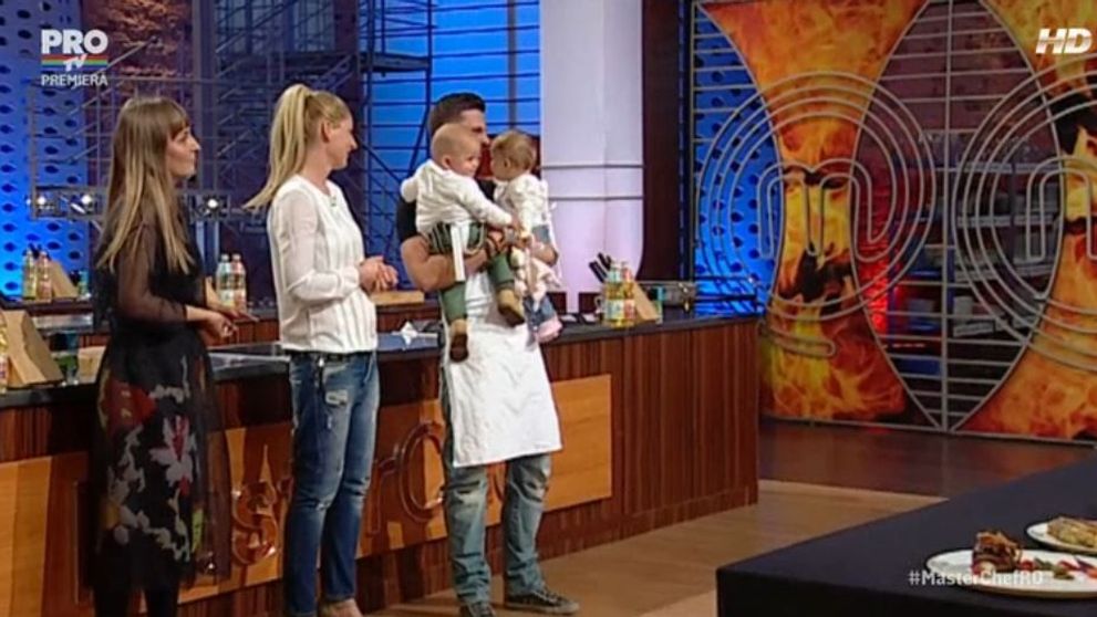Cum a rectionat Liviu atunci cand si-a vazut familia.Concurentul are o sotie superba si doi copii adorabili