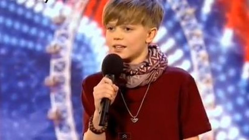 Ronan Parke, urmatorul Justin Bieber? Vezi AICI cum a cantat la 