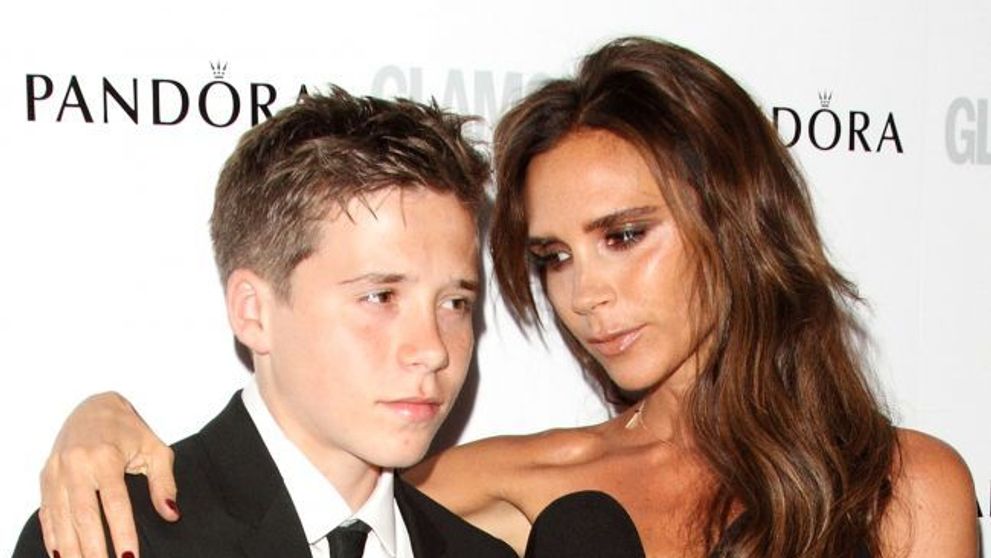 Brooklyn Beckham a pozat pentru coperta unei cunoscute reviste. Ce varsta are si cum arata acum