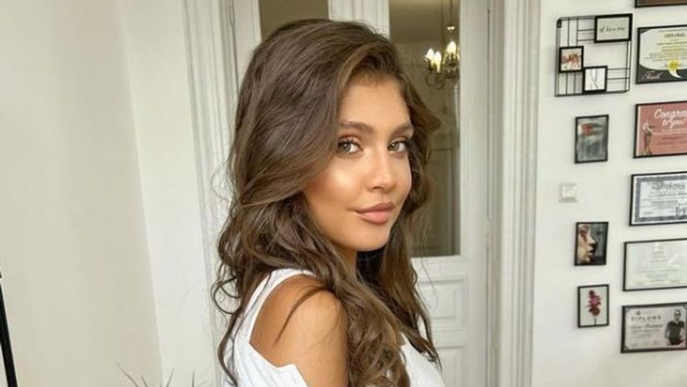 Elena Chiriac, apariție de senzație în costum de baie. Reacția fanilor: “Ador trupul tău!”