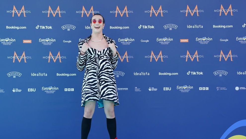 În ce ținută a venit reprezentantul României la deschiderea concursului Eurovision 2023