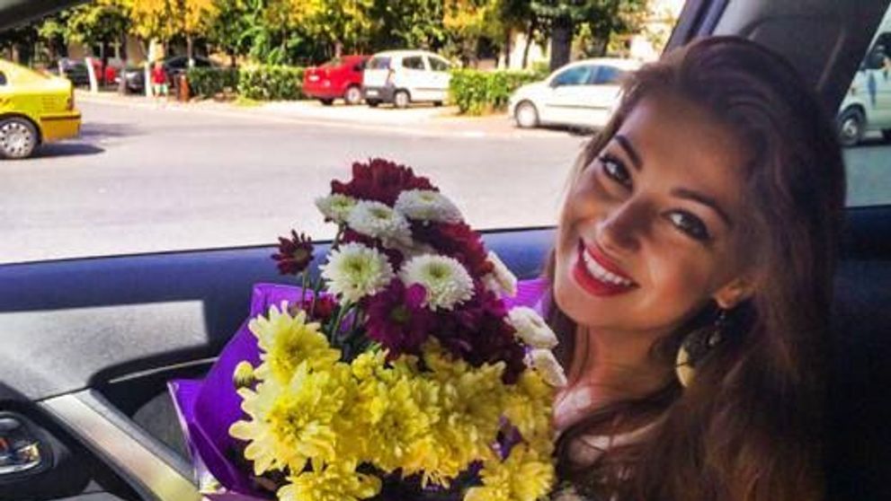 A fost acuzata ca s-a ingrasat si a luat masuri drastice. Elena de la Mandinga se lauda acum cu un corp de fotomodel