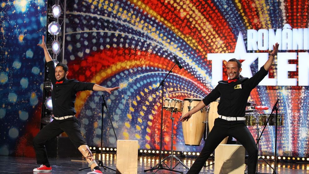 Los Hermanos Dinamita: 