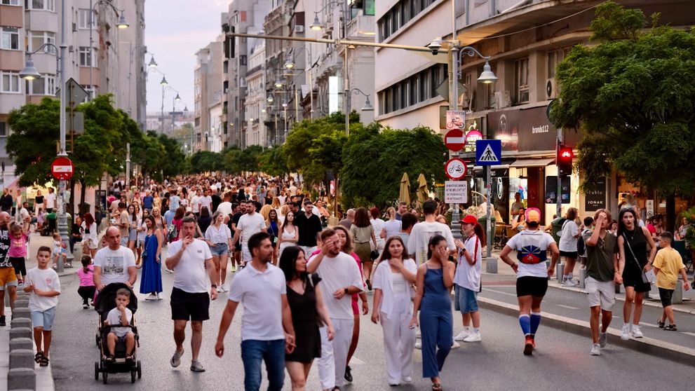 Un nou weekend recreativ la „Străzi deschise, București - Promenadă urbană” aduce momente de dans, ateliere educative, activități pentru copii și expoziții de artă