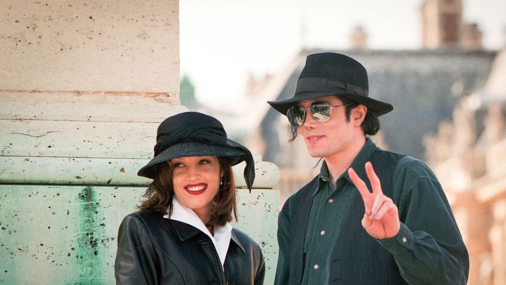 “Michael Jackson era virgin la 35 de ani, când ne-am căsătorit”. Secretele mariajului fiicei lui Elvis, dezvăluite în cartea autobiografică