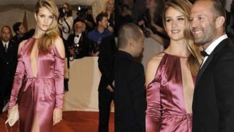 Inlocuitoarea lui Megan Fox, Rosie Huntington-Whitely a fost aleasa cea mai sexy femeie in 2011! FOTO