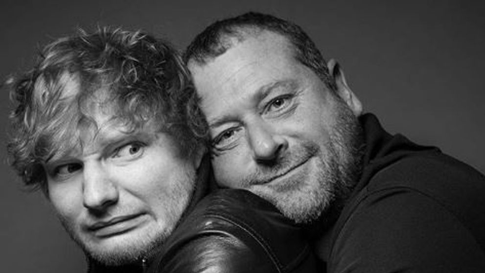 Ed Sheeran are cel mai simpatic bodyguard. Imagini pe care le posteaza pe internet il fac celebru