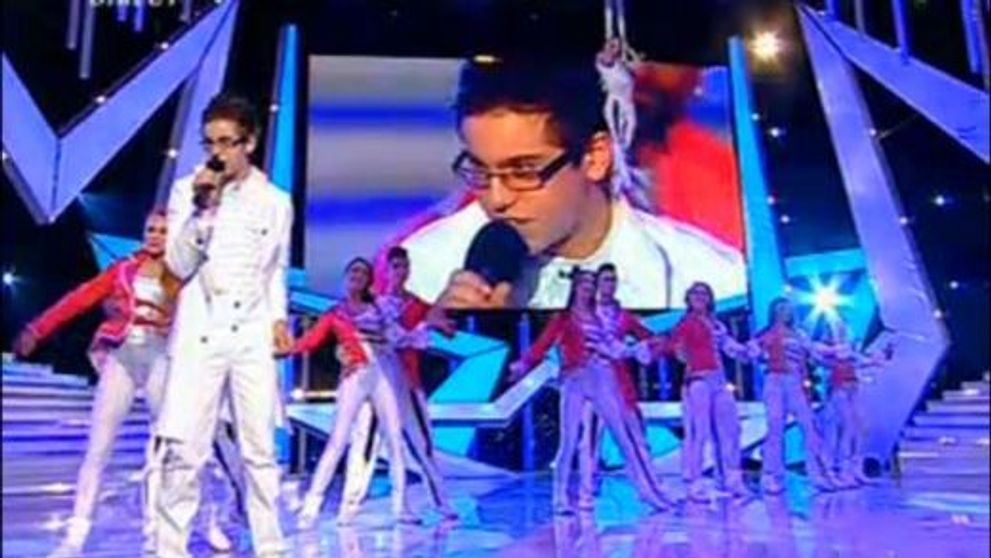 Narcis Iustin Ianau a ridicat sala in picioare! Vezi cum canta “The phantom of the opera”!