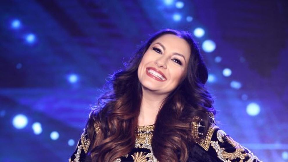 Andra si-a invitat fanii in studio! Cum arata o zi alaturi de cantareata si echipa ei. Imagini pe care nu le stii