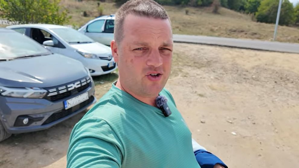 Suma uriașă plătită de doi turiști care au închiriat o mașină în România. Doar asigurarea i-a costat 145 de dolari pe zi