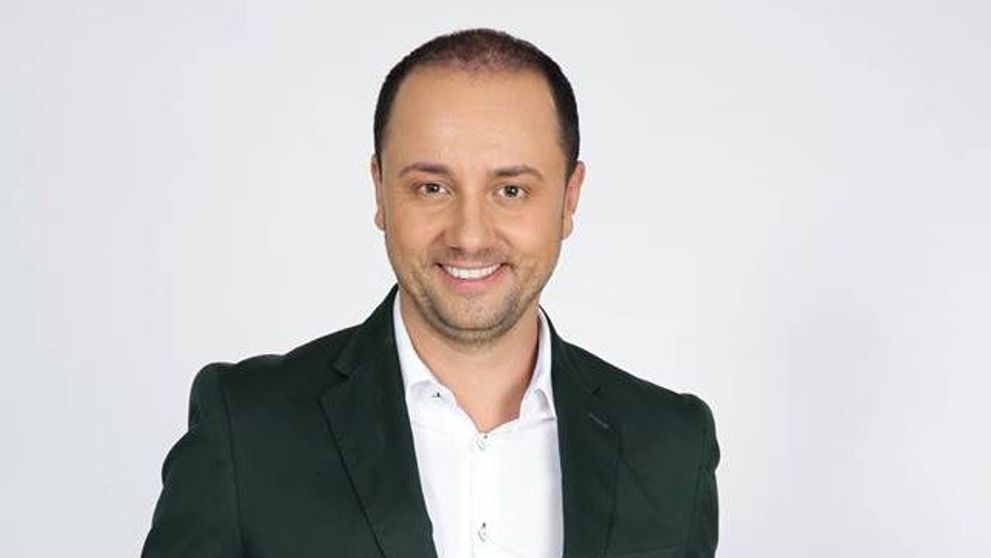 Catalin Maruta incepe seria minunilor de Paste. De luni pana vineri, de la la 16:00 la 17:00 si de la 17:30 la 18:00!