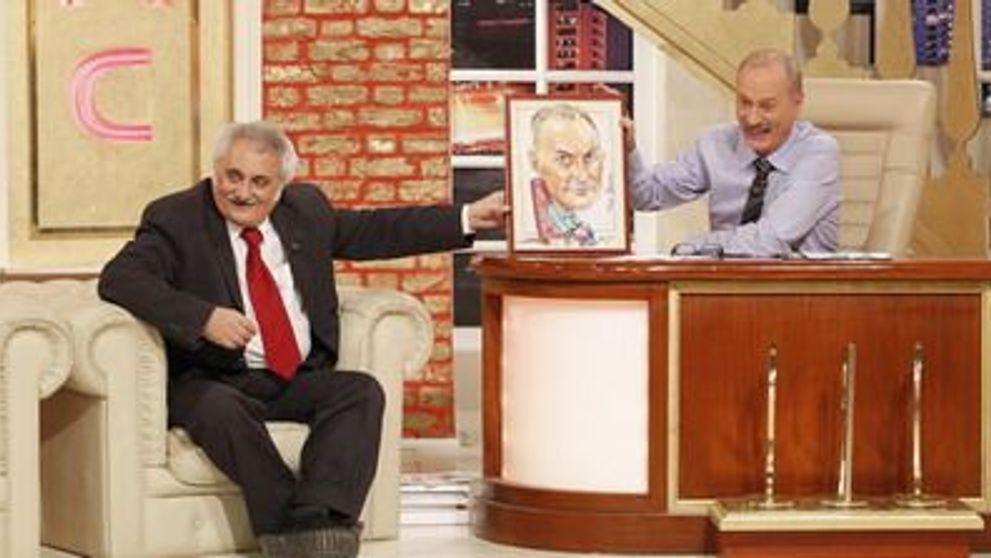 Doctorul Nicolae Bacalbasa i-a daruit lui Toni Grecu la “Serviciul Roman de Comedie” o caricatura