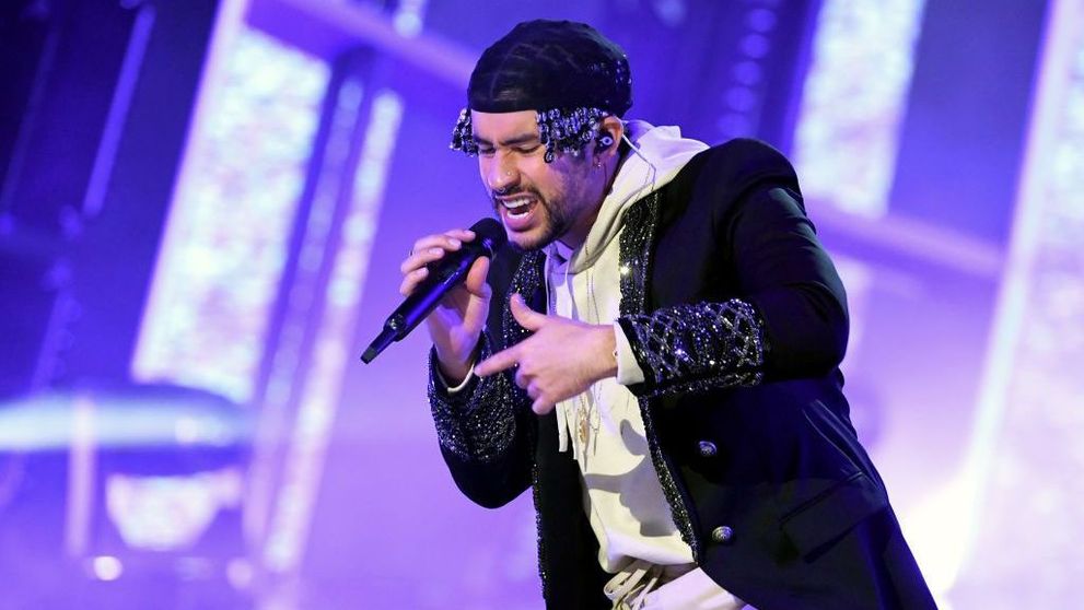 Bad Bunny, artistul latino al anului 2020, a lucrat în supermarket și a intrat la facultate