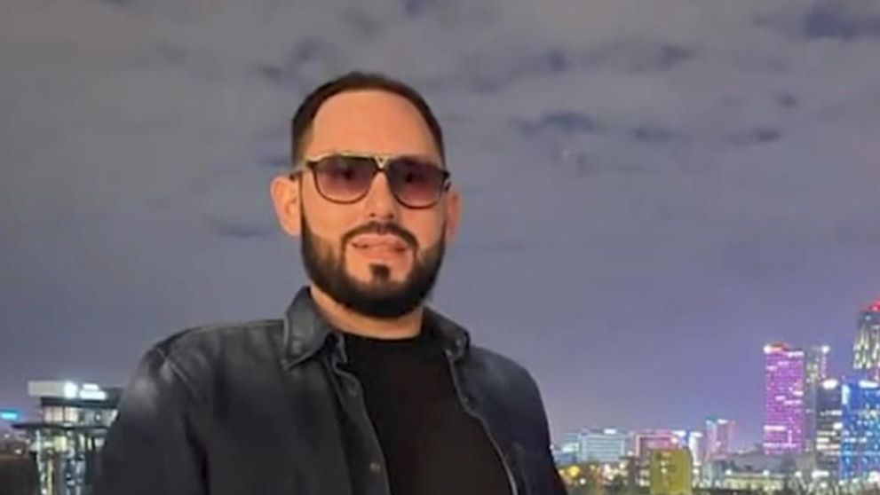 Părinții lui Andrei Versace ar fi fost contactați de cămătari, pentru a plăti datoriile fiului lor: „Nu le mai rămâne decât să treacă la intimidare”