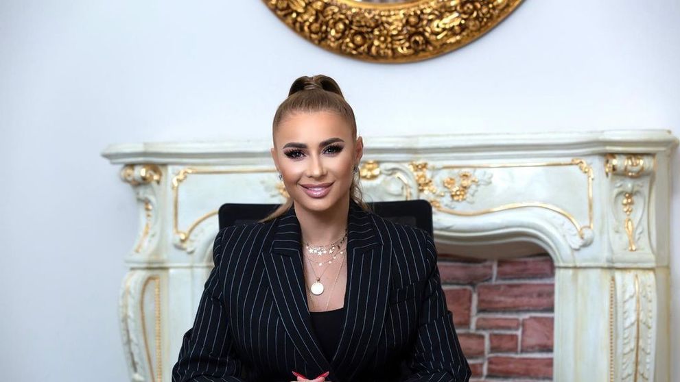 Anamaria Prodan, apariție spectaculoasă în costum de baie, la 50 de ani. Cum a petrecut impresara de 1 mai