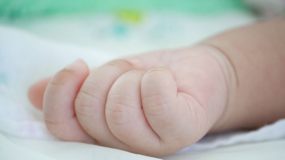 Părinții bebelușului care a murit după ce a fost trimis acasă de două ori de către medicul de familie, primele declarații! Familia este distrusă de durere: „Aş fi fost în stare de orice pentru el”