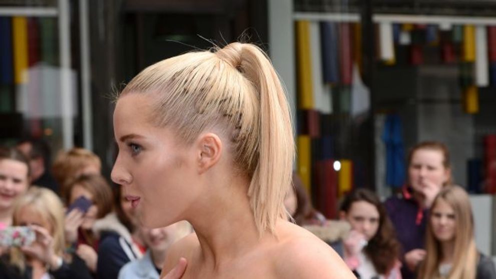 Decizia pe care cea mai sexy femeie din Marea Britanie o regreta amarnic. Ce a aflat despre iubit, dupa ce si-a tatuat numele lui intr-o zona intima
