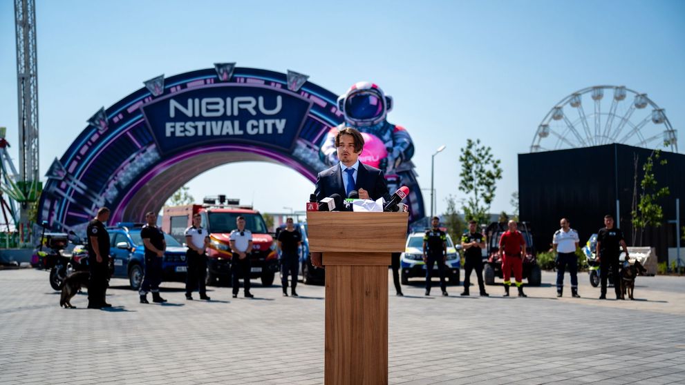 Beach, Please!, cel mai mare festival din Europa, dă startul celei de a 5-a ediții și deschide porțile stațiunii NIBIRU