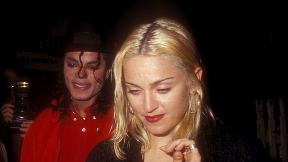 Madonna, dezvăluiri despre relația cu Michael Jackson: „Ne-am sărutat. L-am relaxat cu un pahar de vin”