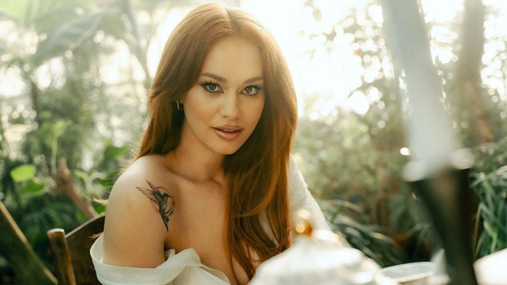 Feli lansează „Tu, Poezie”, o piesă despre dragostea de sine necesară fiecărei femei
