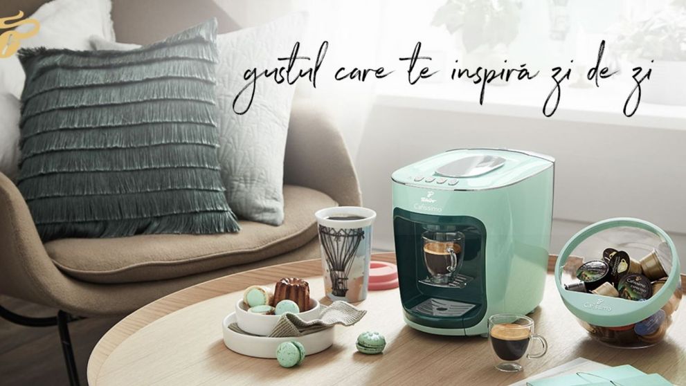 Iubești cafeaua, dar n-ai cu ce s-o prepari? Află cum poți câștiga un aparat de cafea nou-nouț