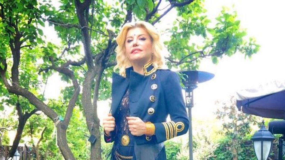 Loredana isi incanta fanii cu o noua piesa. Asculta si tu 