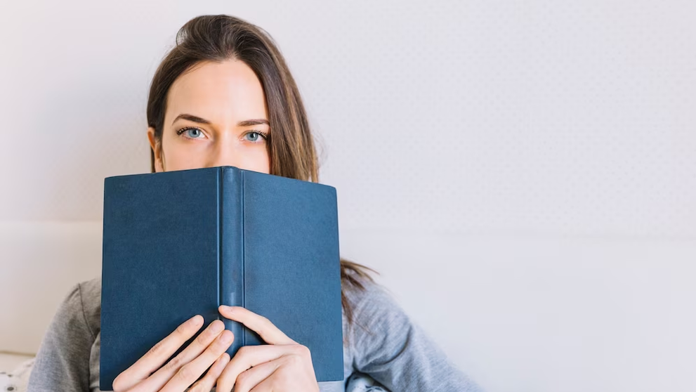 (P) Precomandă cartea Chiriașa tăcută de la BOOKZONE