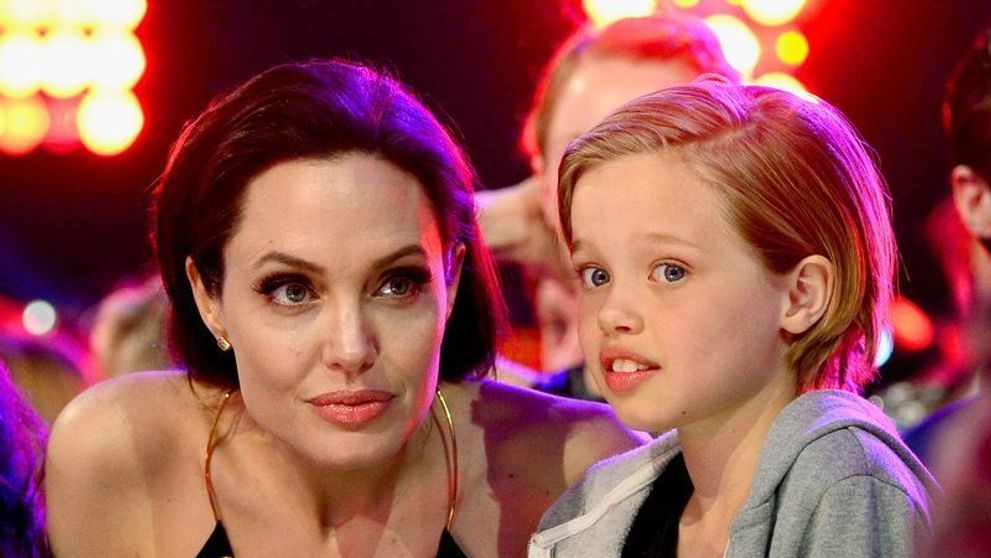 Primul copil bilogic al Angelinei Jolie, copia lui Brad Pitt. Cum arată Shiloh la 14 ani