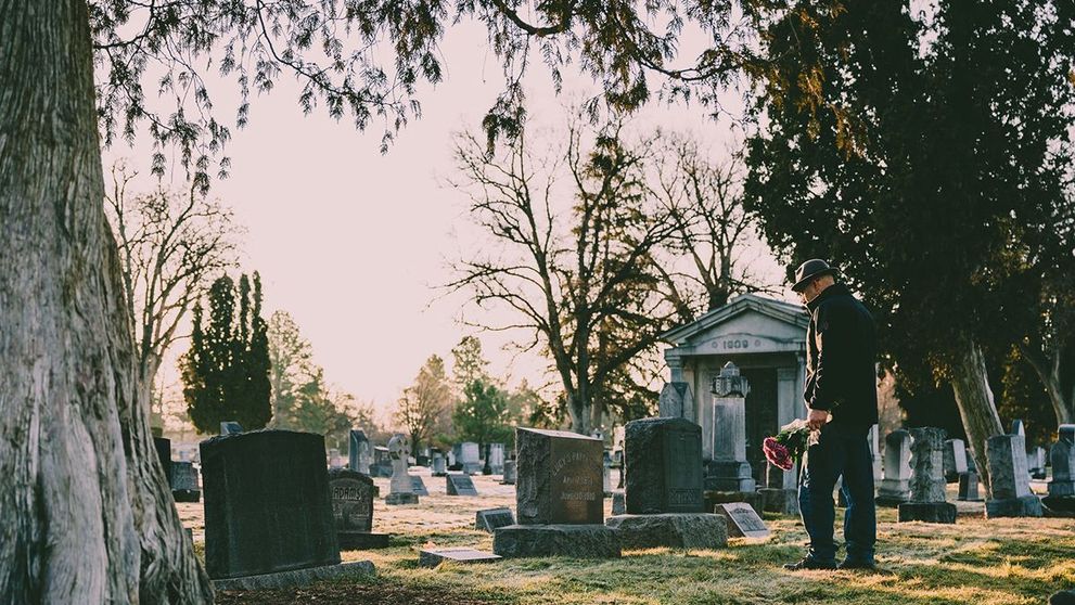 (P) Apelați la servicii funerare Sector 4 pentru a aduce un ultim omagiu persoanei iubite